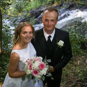 Meet your Posher, Milana